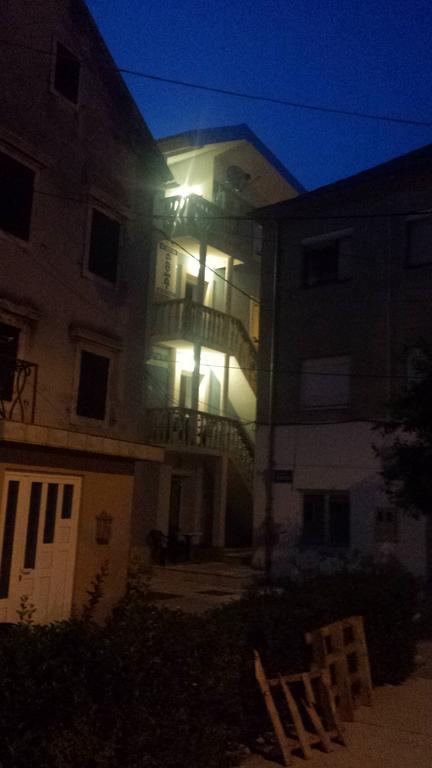 Apartments Lina كارلوباغ الغرفة الصورة